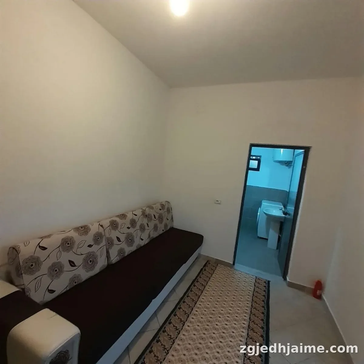 APARTAMENT 1+1 20,000 LEKE LAPRAKE — foto 1
