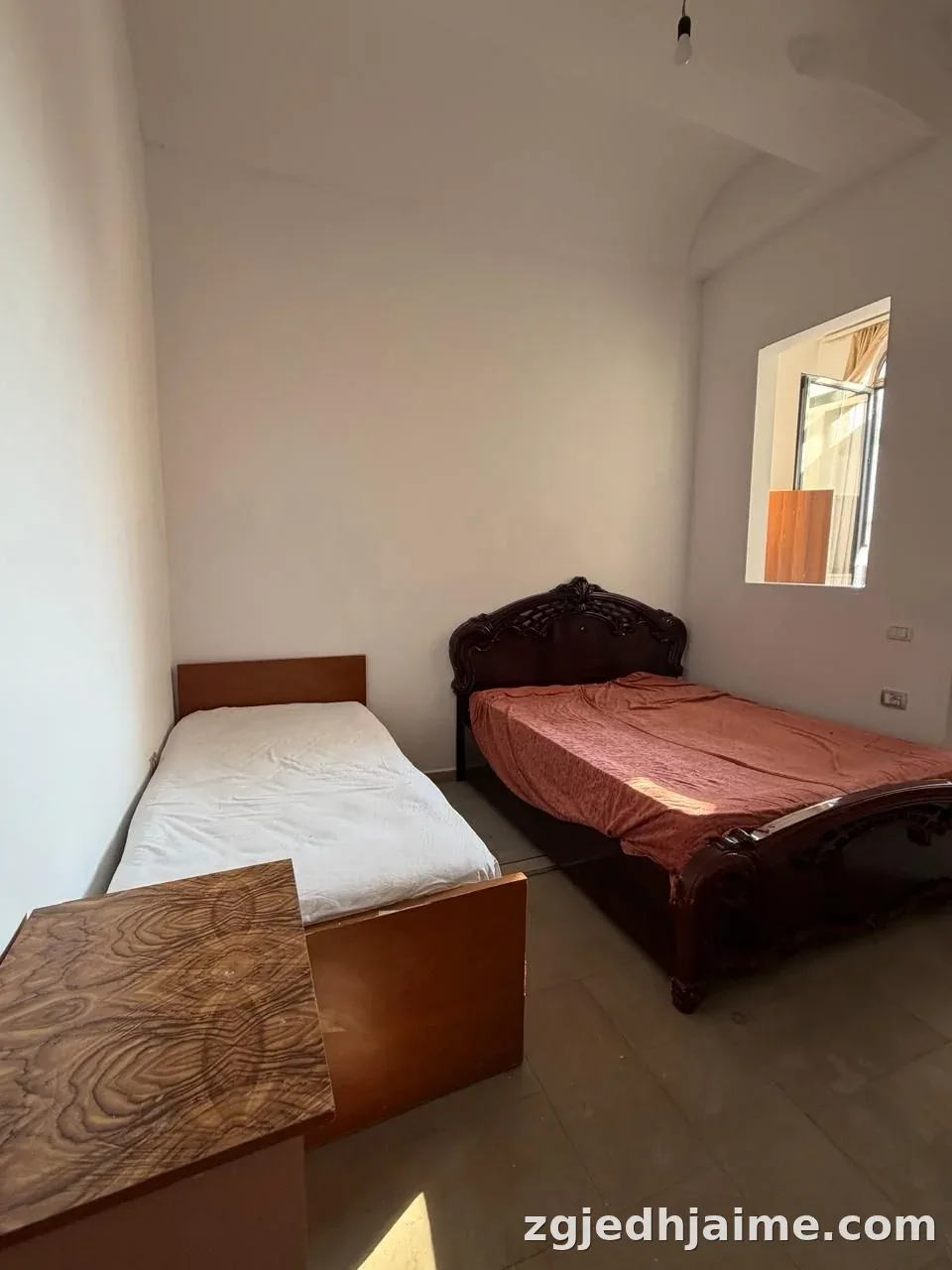 GARSIONERE 18000 LEKE.VILAT GJERMANE — foto 1