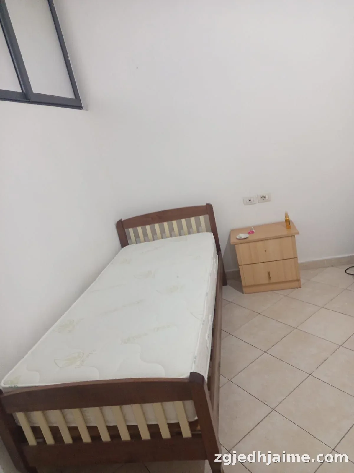 APARTAMENT 1+1. 27000 LEKE.5 MAJI — foto 3