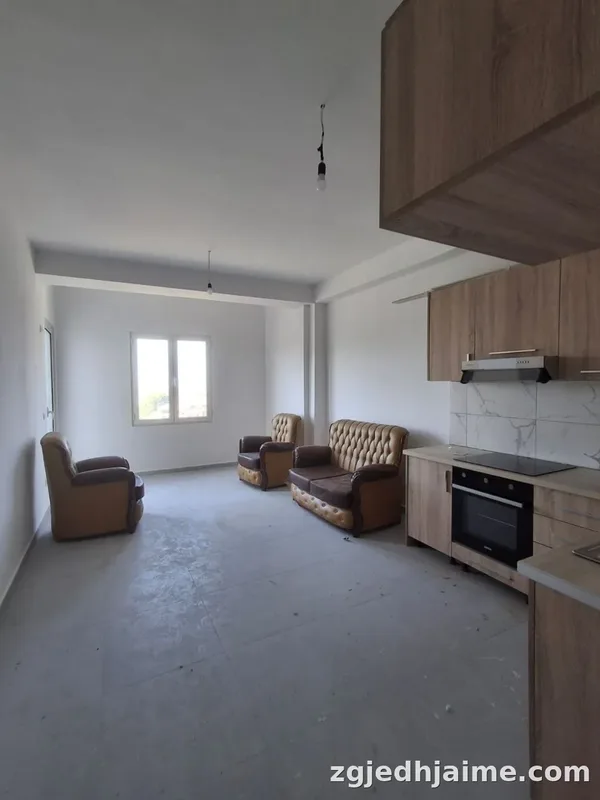 APARTAMENT 1+1 25,000 LEKE TUFINE