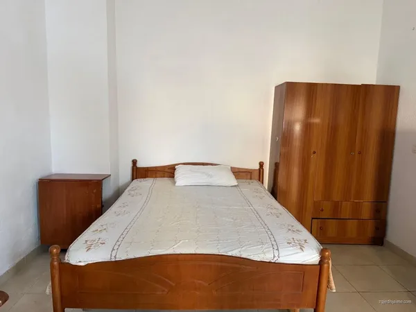 GARSIONERE 23000 LEKE,5 MAJI