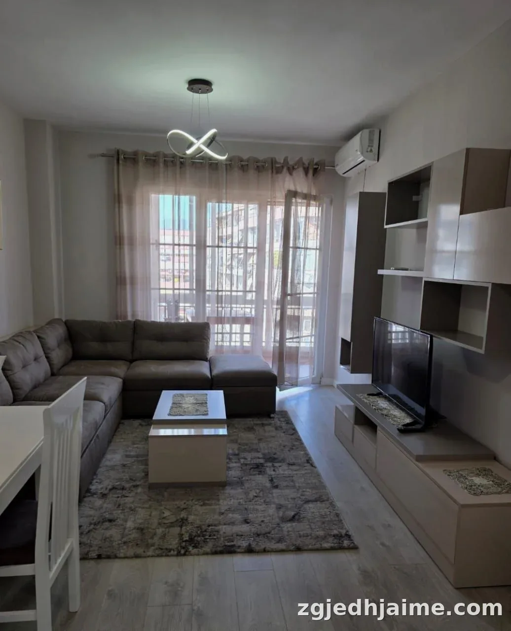 APARTAMENT 1+1 46,000 LEKE ASTIR — foto 1