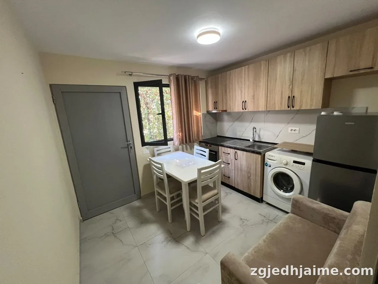 GARSONIERE 35,000 LEKE QSUT — foto 1