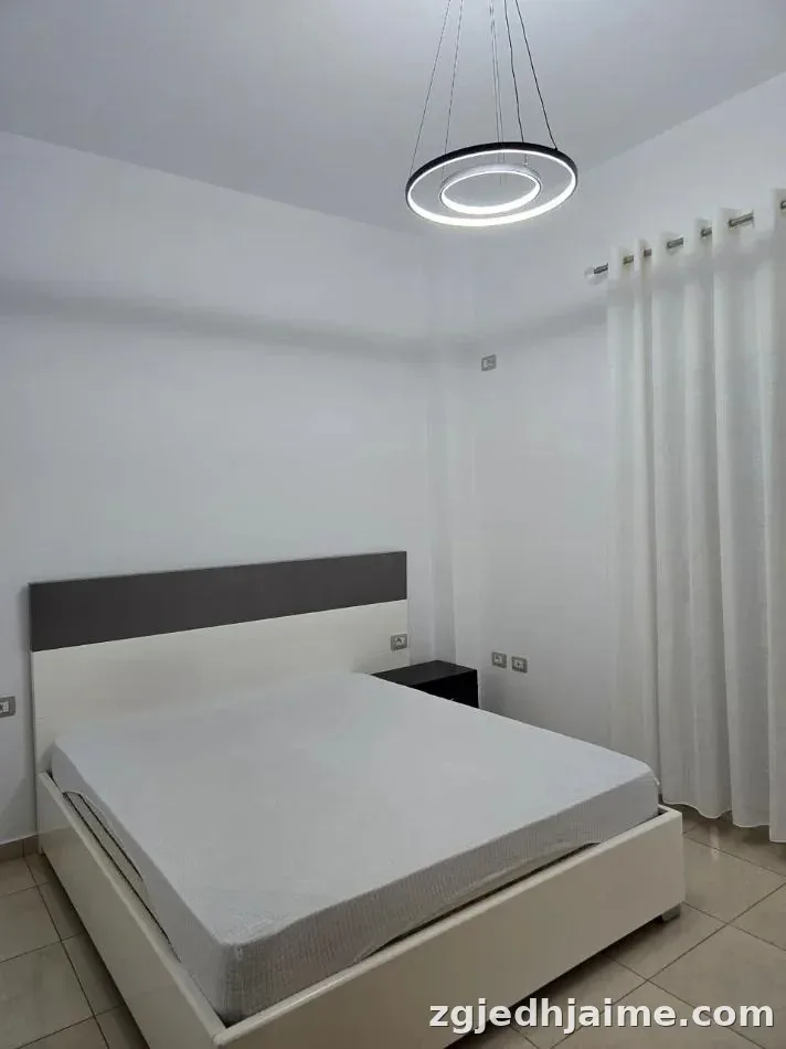 APARTAMENT 1+1 40,000 LEKE RRUGA E ELBASANIT — foto 3