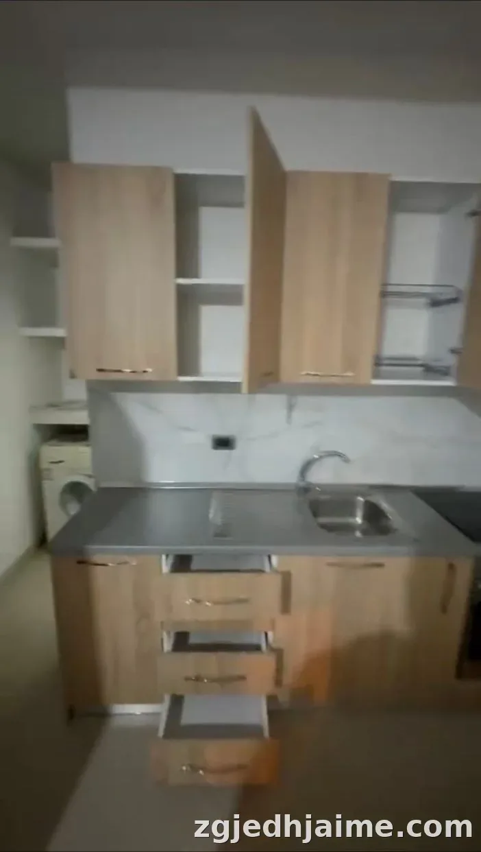 APARTAMENT 2+1. 50000 LEKE.ISH FUSHA E AVIACIONIT — foto 2