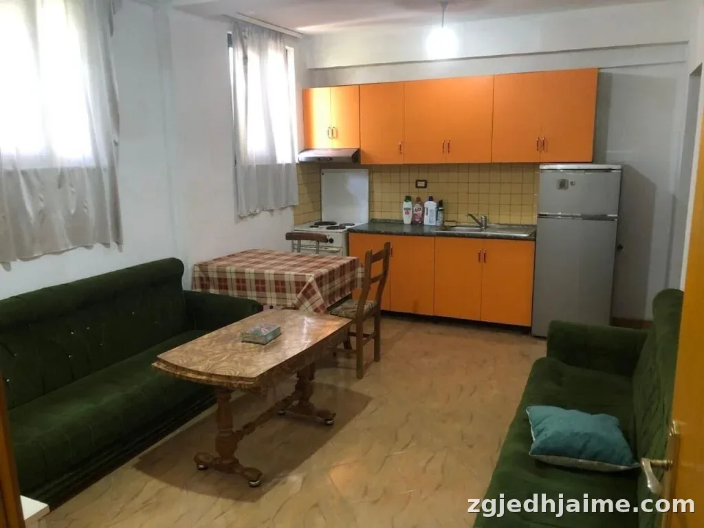 Apartament 1+1. 35000 leke. Shkolla Bajram Curri — foto 2
