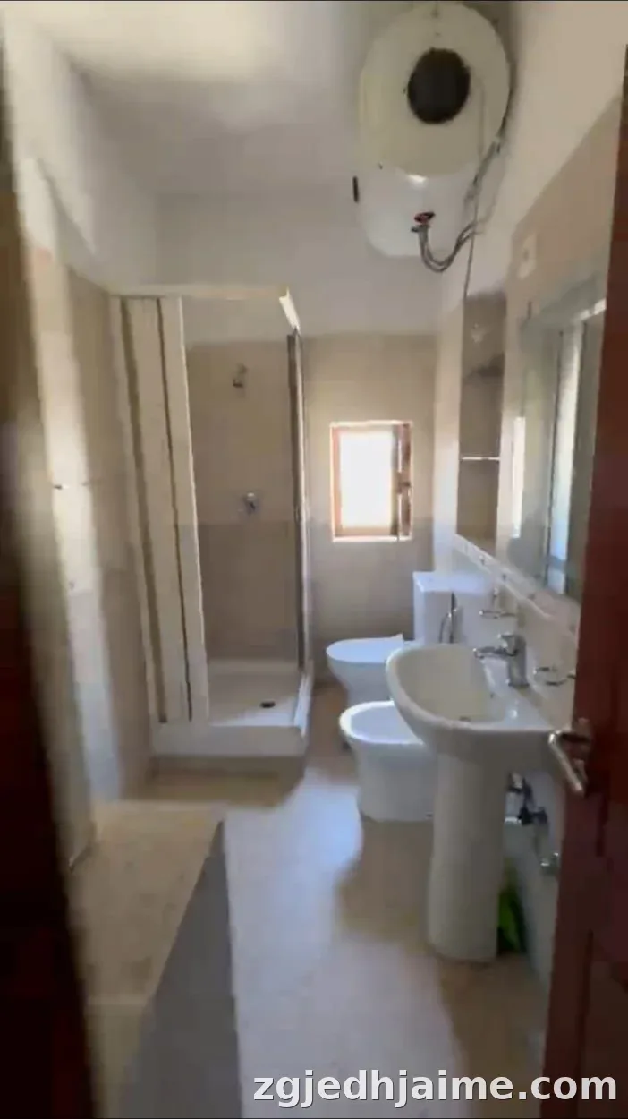 APARTAMENT 2+1. 50000 LEKE.XHAMLLIK — foto 5