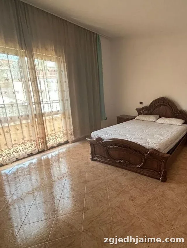 APARTAMENT 2+1 50,000 LEKE ISH-TREGU ELEKTRIK — foto 3