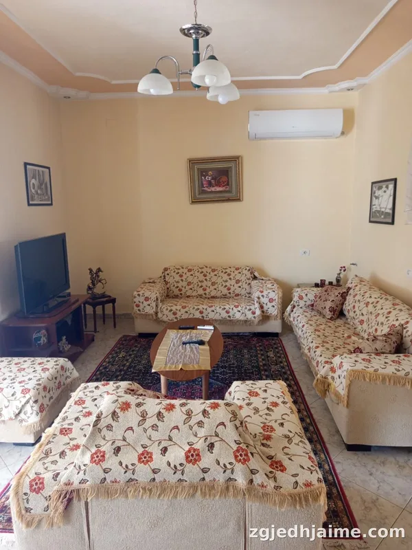 APARTAMENT 2+1. 50000 LEKE.KODRA E PRIFTIT