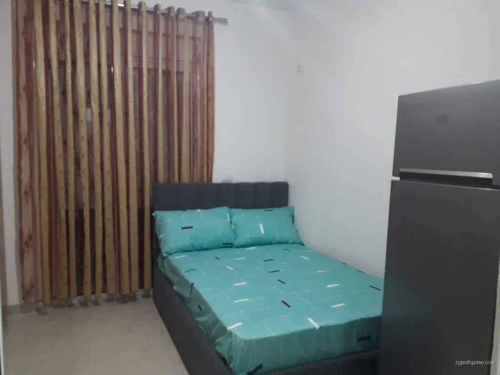 GARSIONERE 25000 LEKE ASTIR. — foto 1