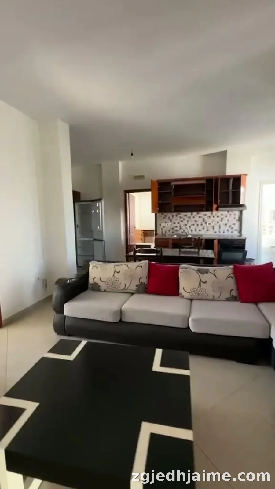 Apartment 3+1 në Jordan Misja — foto 1