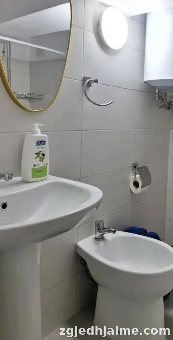 APARTAMENT 1+1 30,000 LEKE SPITALI AMERIKAN 2 — foto 3