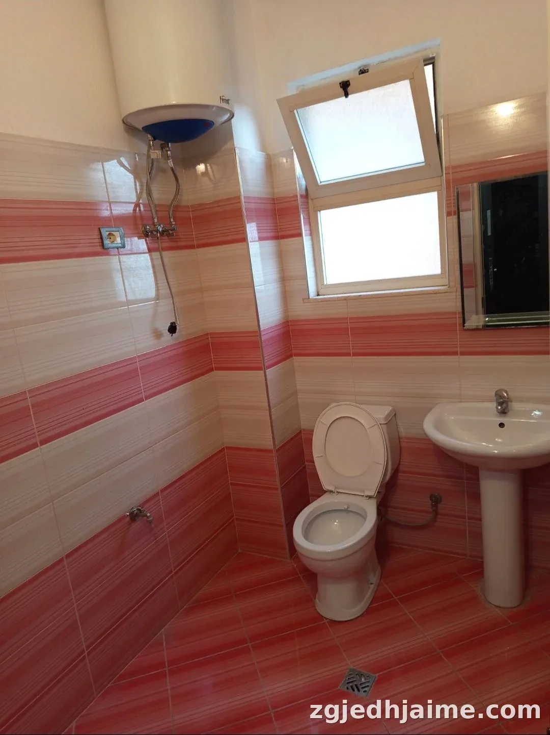 Garsionere 25000 leke.Rruga 5 Maji — foto 4