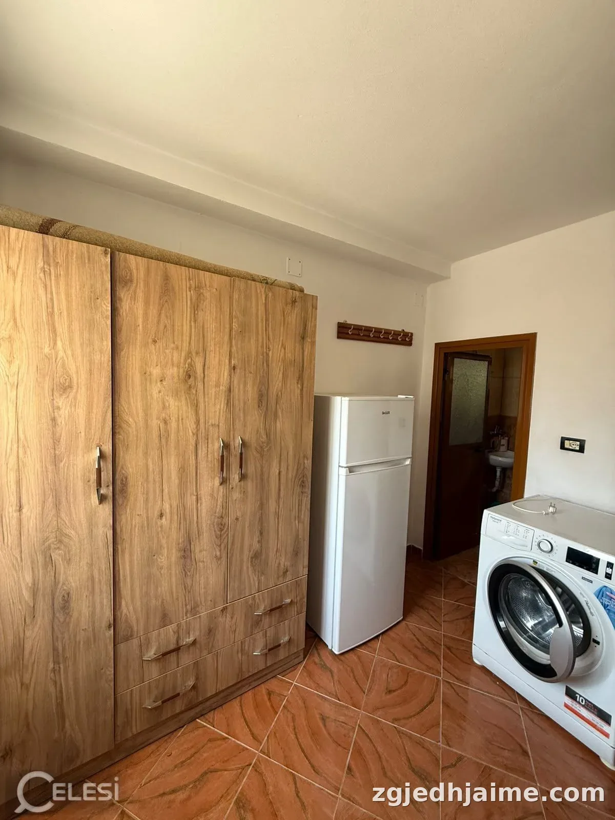 GARSIONERE 25,000 LEKE 5 MAJI — foto 4