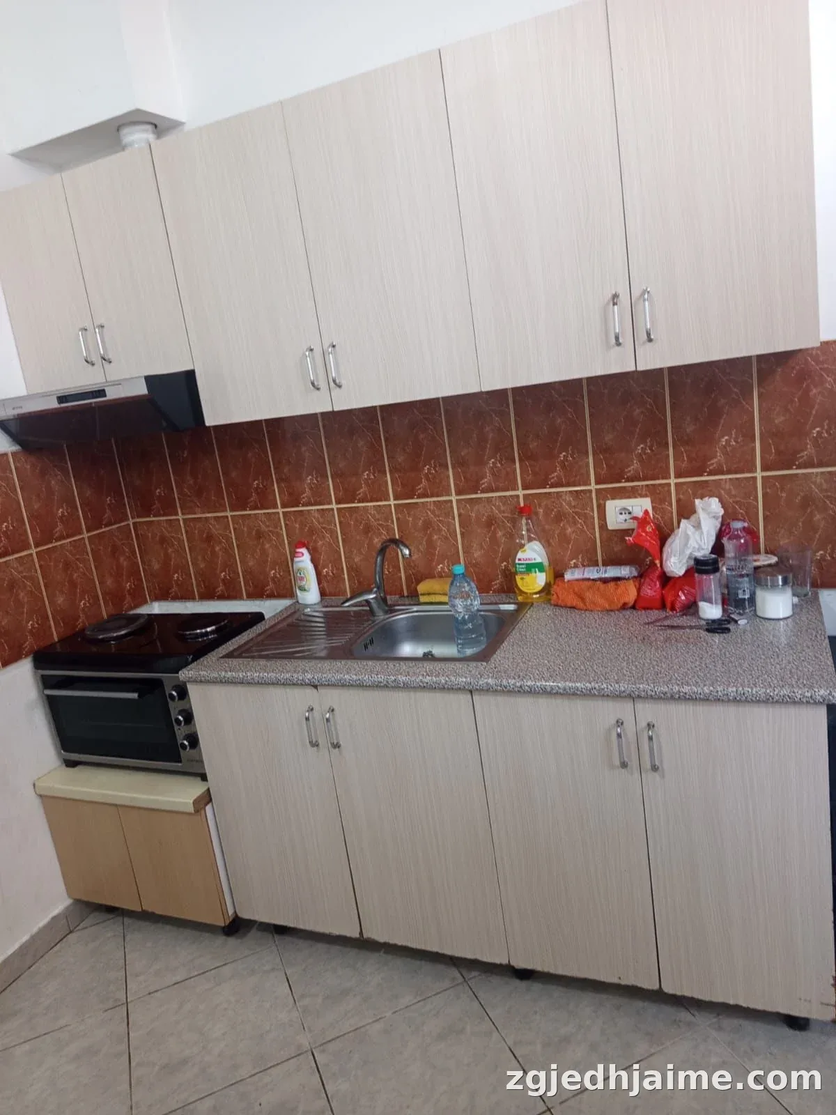APARTAMENT 1+1. 27000 LEKE.5 MAJI — foto 2