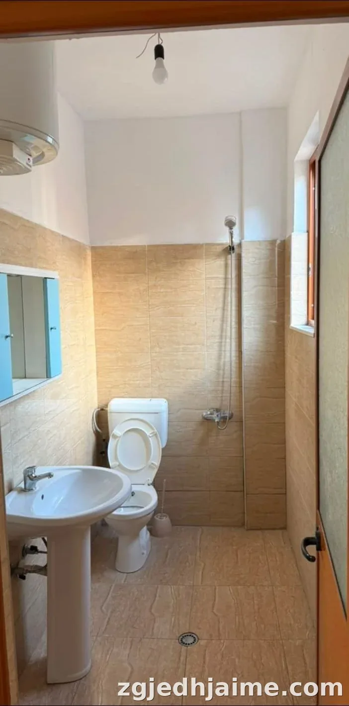 GARSIONERE 23000 LEKE.RRUGA GRAMOZ PASHKO.FAKULTETI EKONOMIK — foto 3