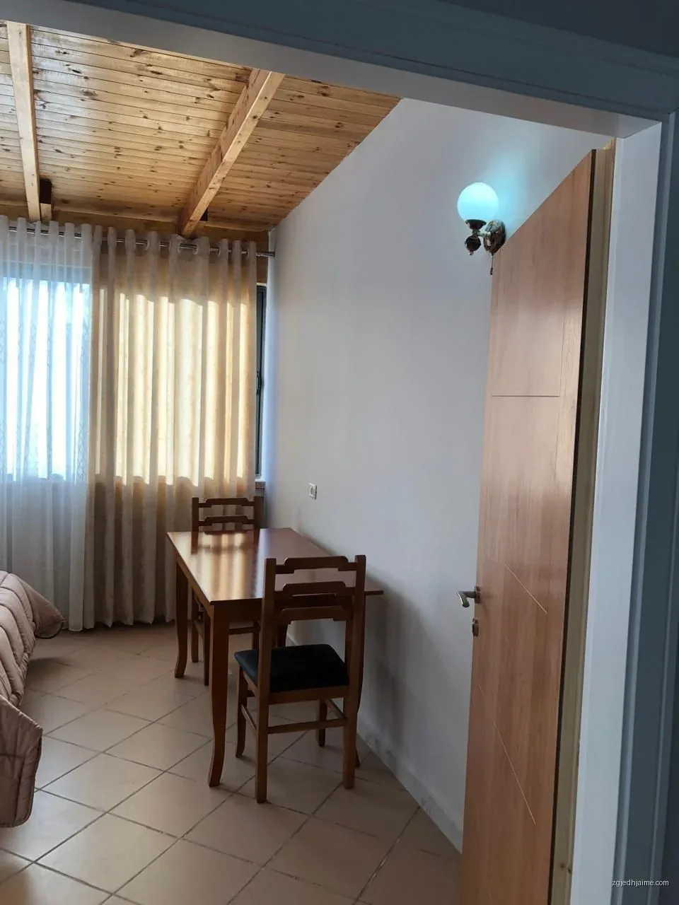 GARSIONERE 25000 LEKE.KAFJA E RREMES — foto 3