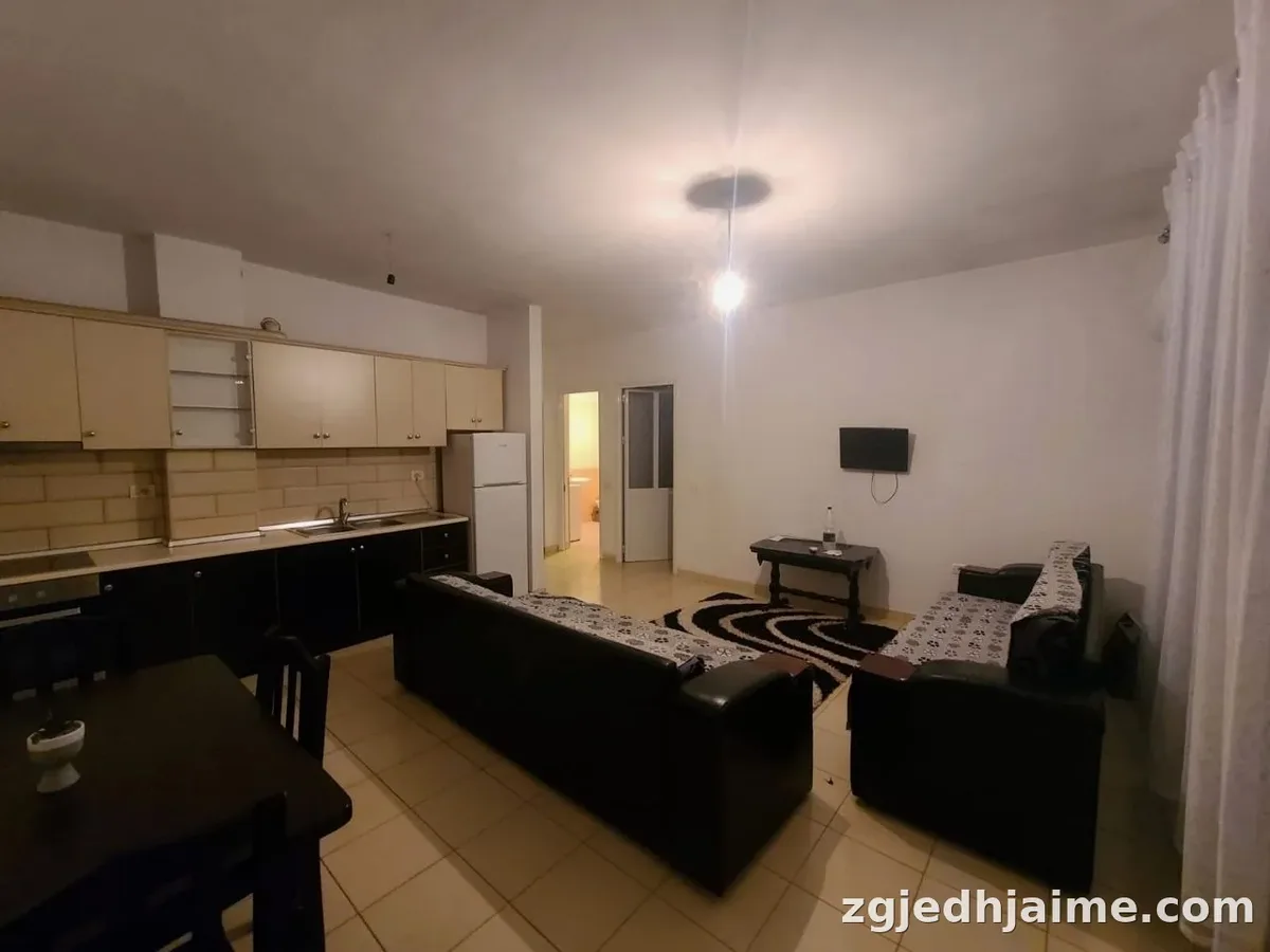 APARTAMENT 1+1 40,000 LEKE YZBERISHT — foto 1
