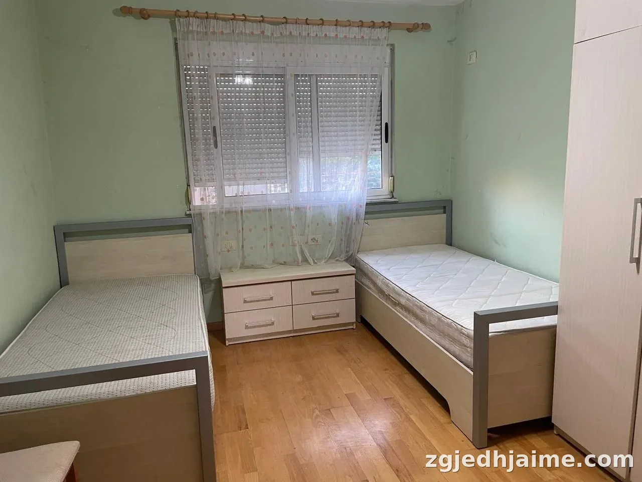 APARTAMENT 2+1 60,000 LEKE ISH-TREGU ELEKTRIK — foto 4