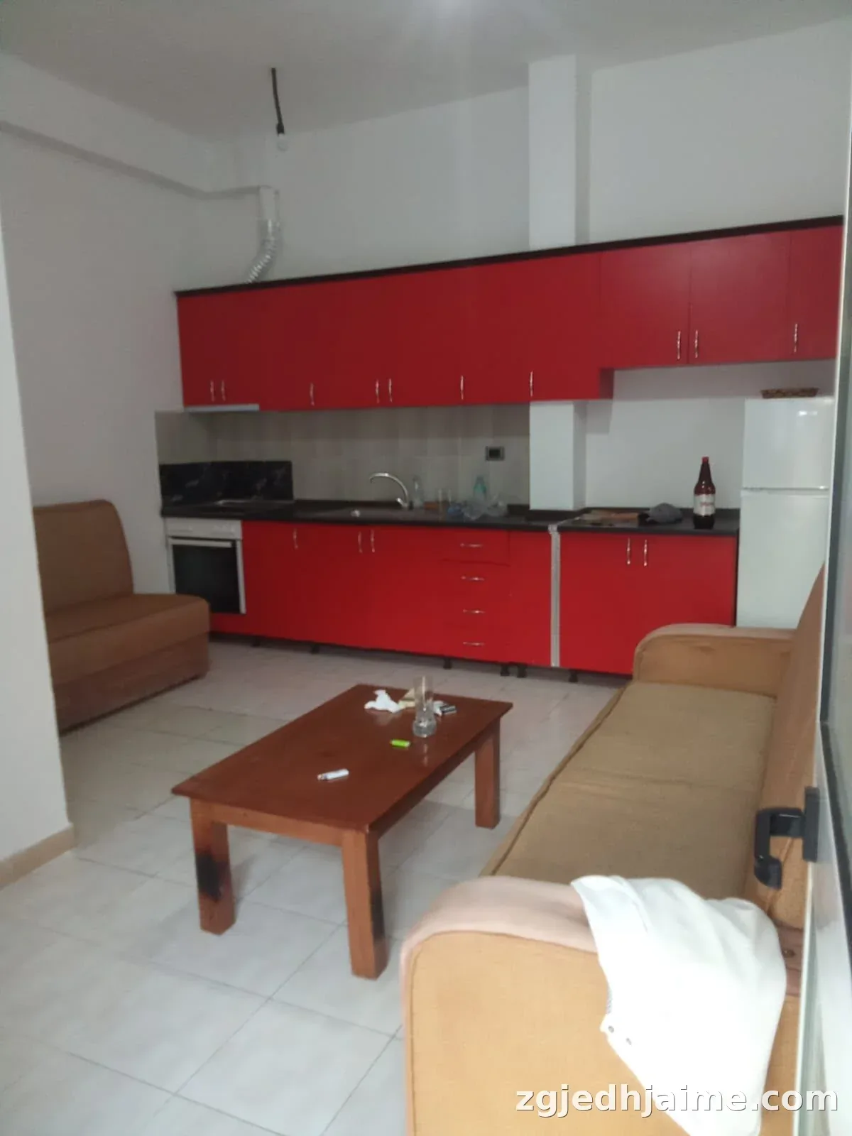 APARTAMENT 1+1.30000 LEKE.RRUGA 5 MAJI — foto 1