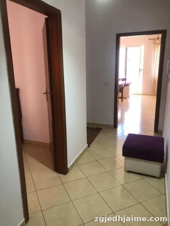 APARTAMENT 1+1 40,000 LEKE YZBERISHT — foto 5