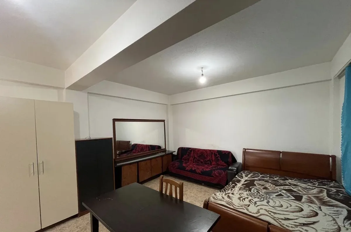 GARSIONERE 28000 LEKE.PALLATIT TE SPORTIT ASLLAN RUSI — foto 3