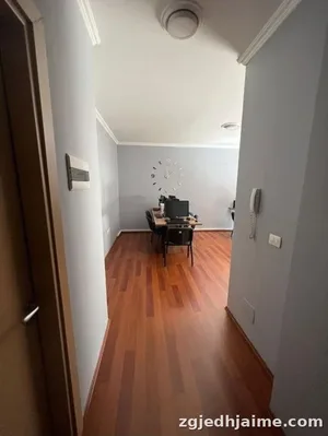 Foto 1/4