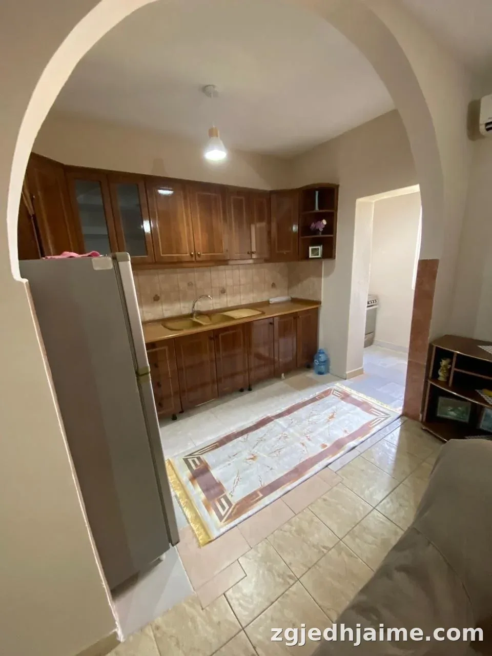 APARTAMENT 2+1 57,000 LEKE ISH-TREGU ELEKTRIK — foto 3