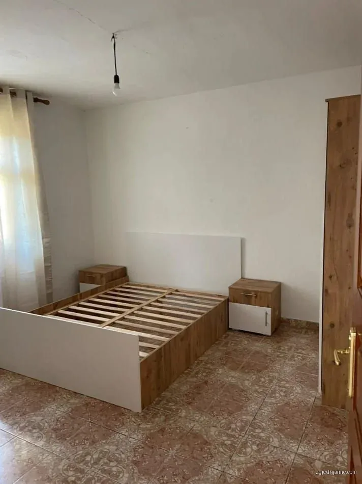 APARTAMENT 1+1. 350 EURO.SPITALI AMERIKAN 3. — foto 3