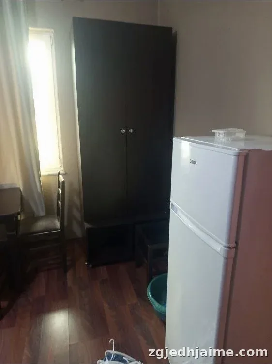 GARSONIERE 38,000 LEKE PRANE FAKULTETIT EKONOMIK — foto 2