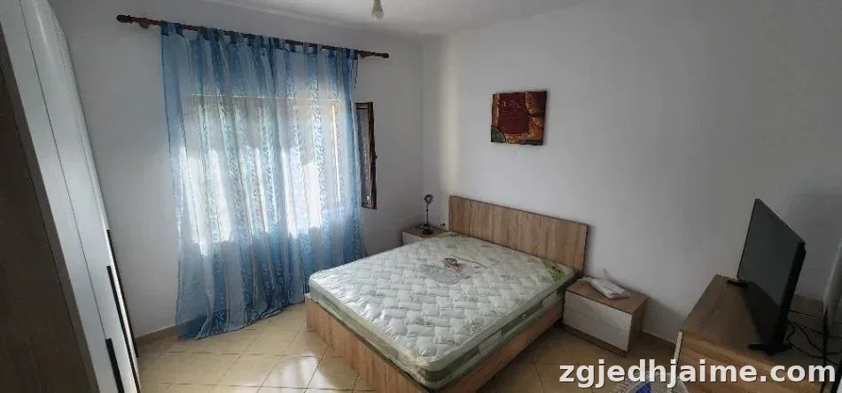 APARTAMENT 1+1 38,000 LEKE YZBERISHT — foto 2