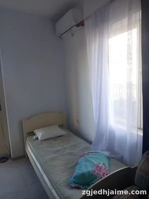 Foto 1/4