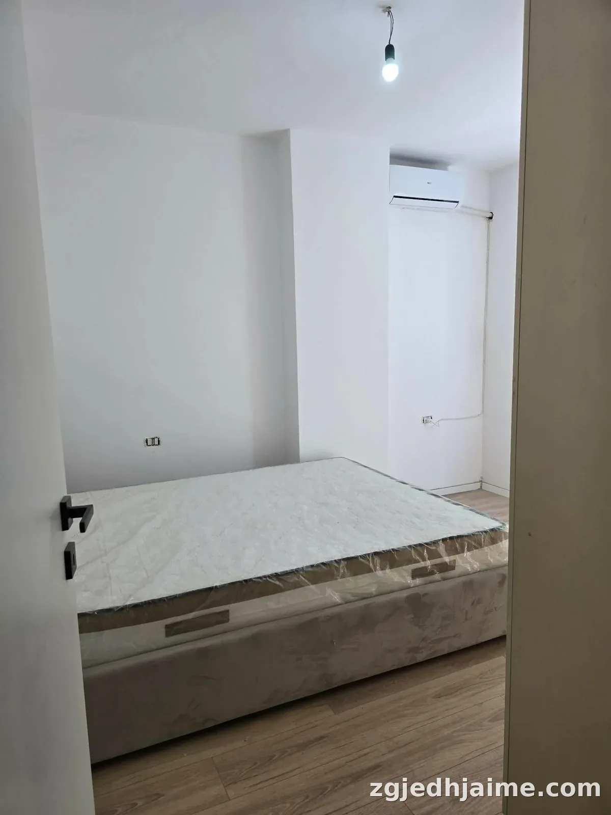 APARTAMENT 2+1.500 EURO.RRUGA 5 MAJI — foto 4