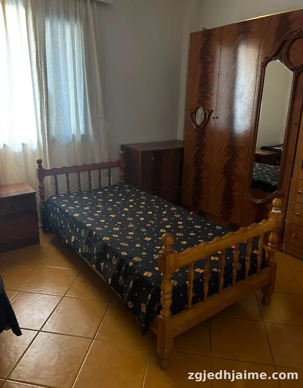 APARTAMENT 1+1. 30000 LEKE.VILAT GJERMANE