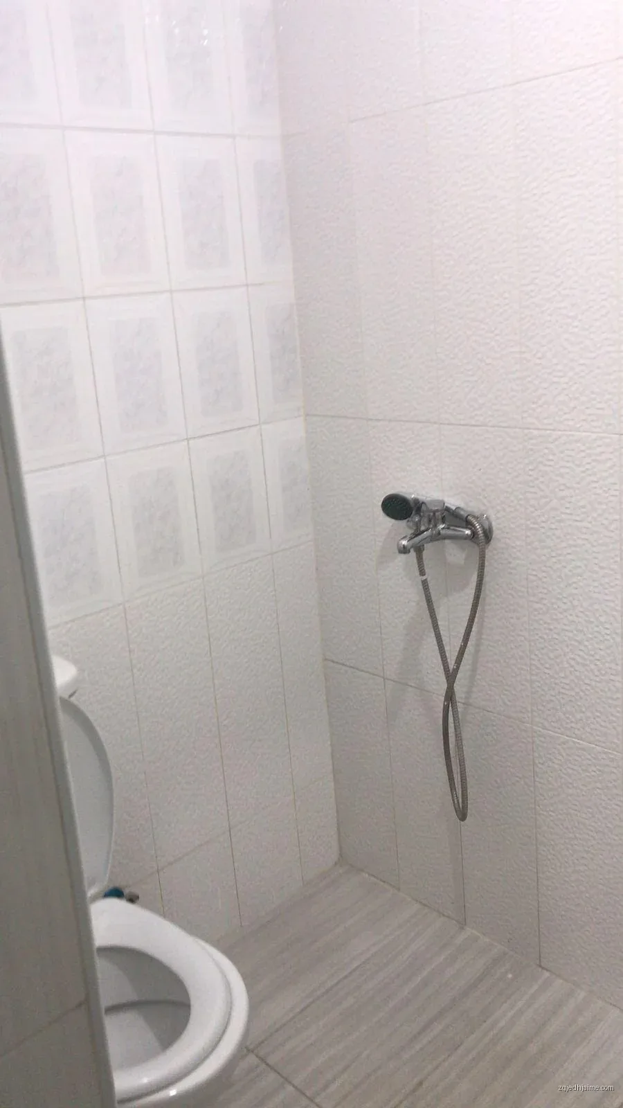 GARSIONERE 28000 LEKE.QYTET STUDENTI. — foto 1