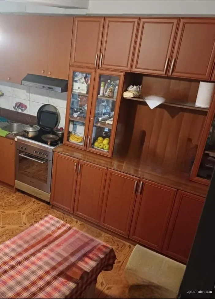 NDARJE QERAJE 115EURO.PALLATI I SPORTIT — foto 1