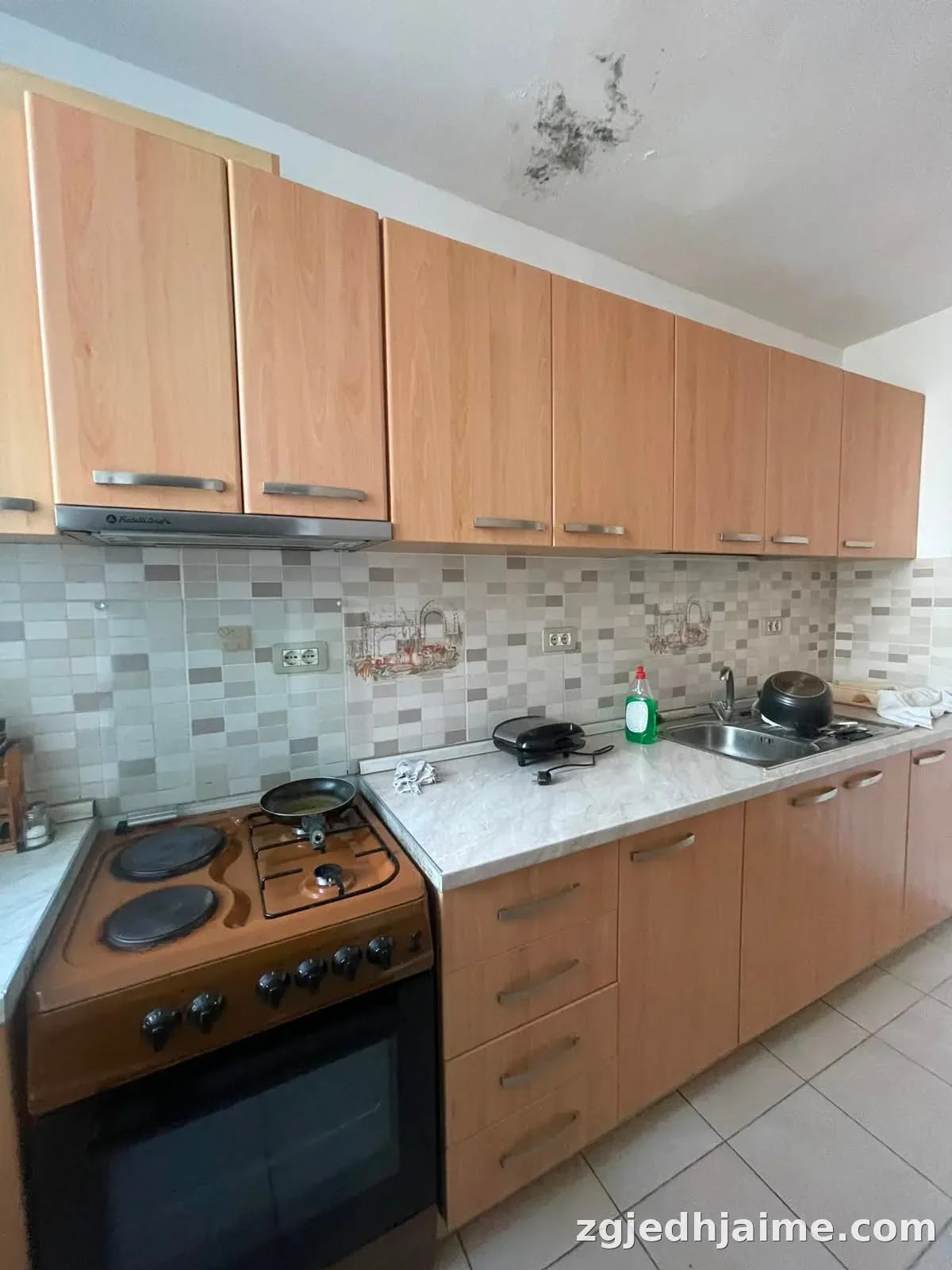 APARTAMENT 2+1. 40000 LEKE.OXHAKU — foto 3