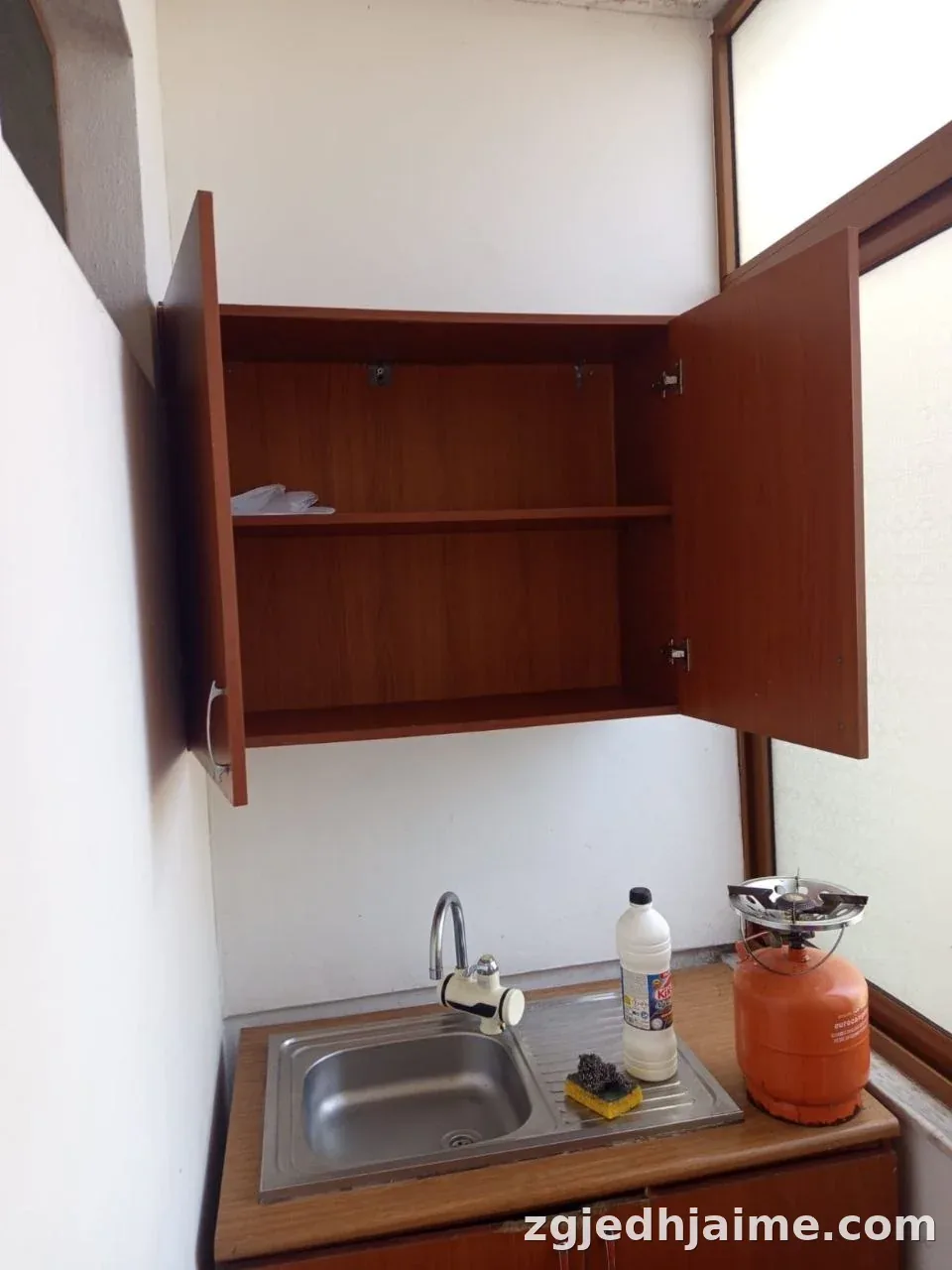 GARSONIERE 22,000 LEKE ZOGU I ZI — foto 3