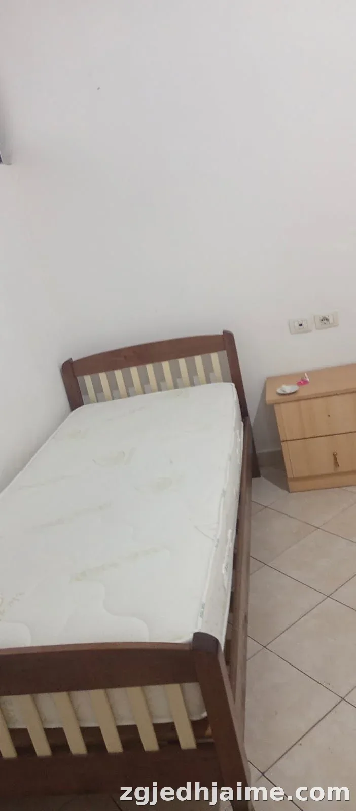 APARTAMENT 1+1. 27000 LEKE DHE APARTAMENT 1+1, 35000 LEKE.RRUGA 5 MAJI — foto 2