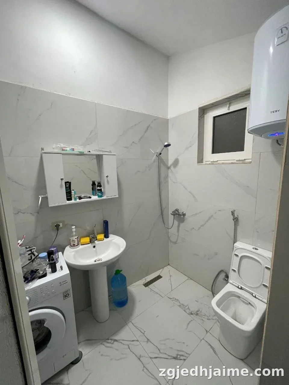APARTAMENT 1+1 35,000 LEKE VILAT GJERMANE — foto 4