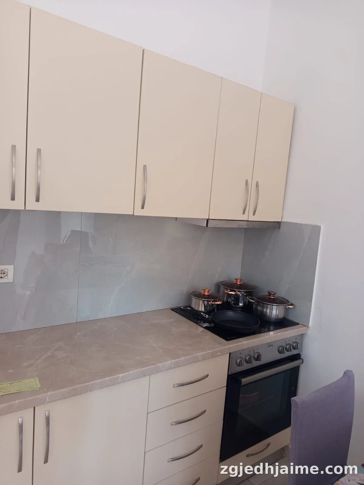 GARSIONERE 26000 LEKE.FAKULTETI EKONOMIK — foto 2