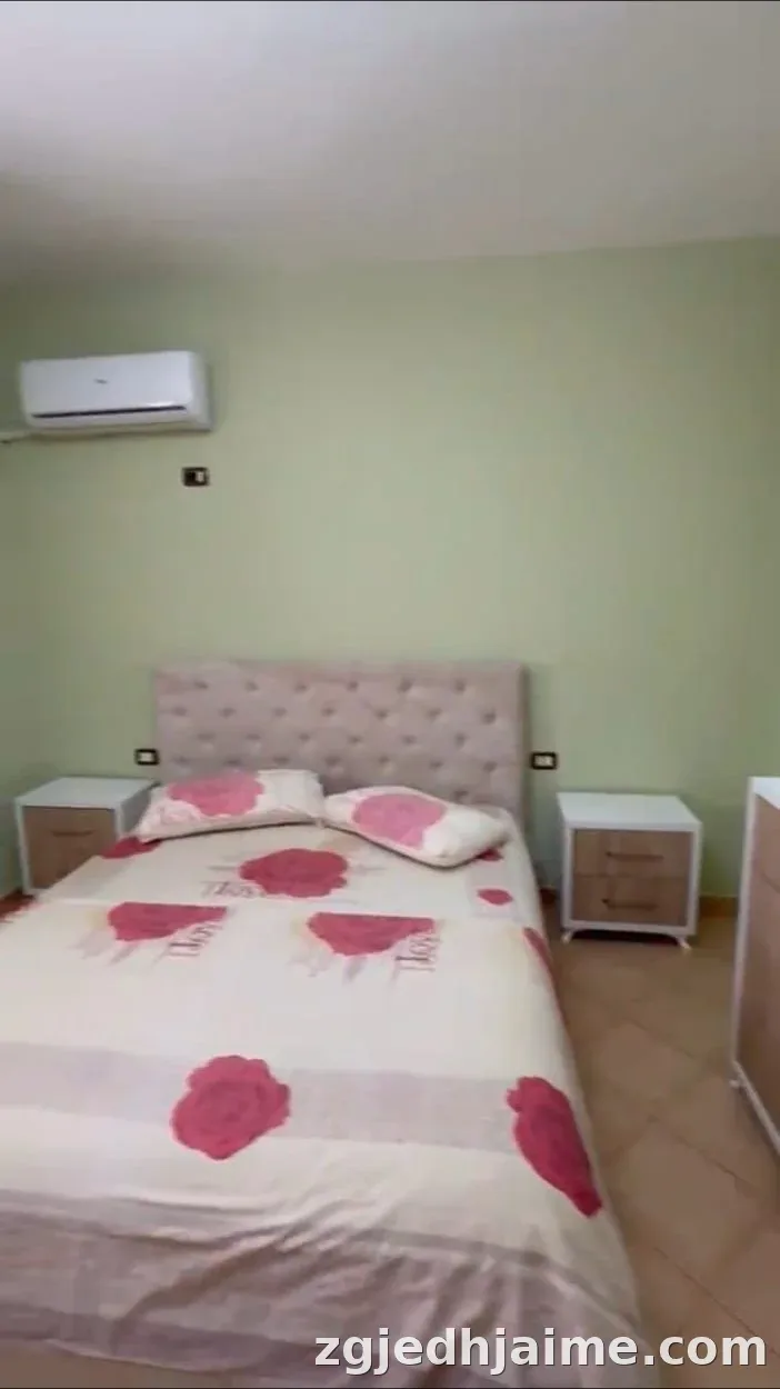 APARTAMENT 2+1. 50000 LEKE.XHAMLLIK — foto 1