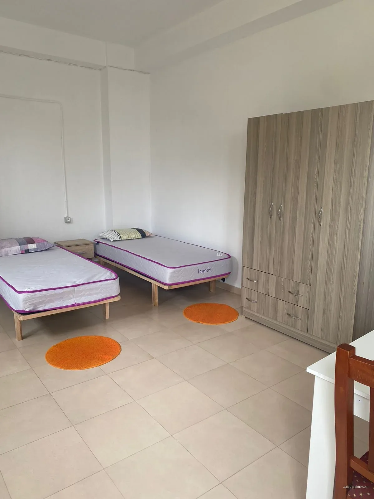 Garsionere 27000leke.Pallati me shigjeta — foto 2