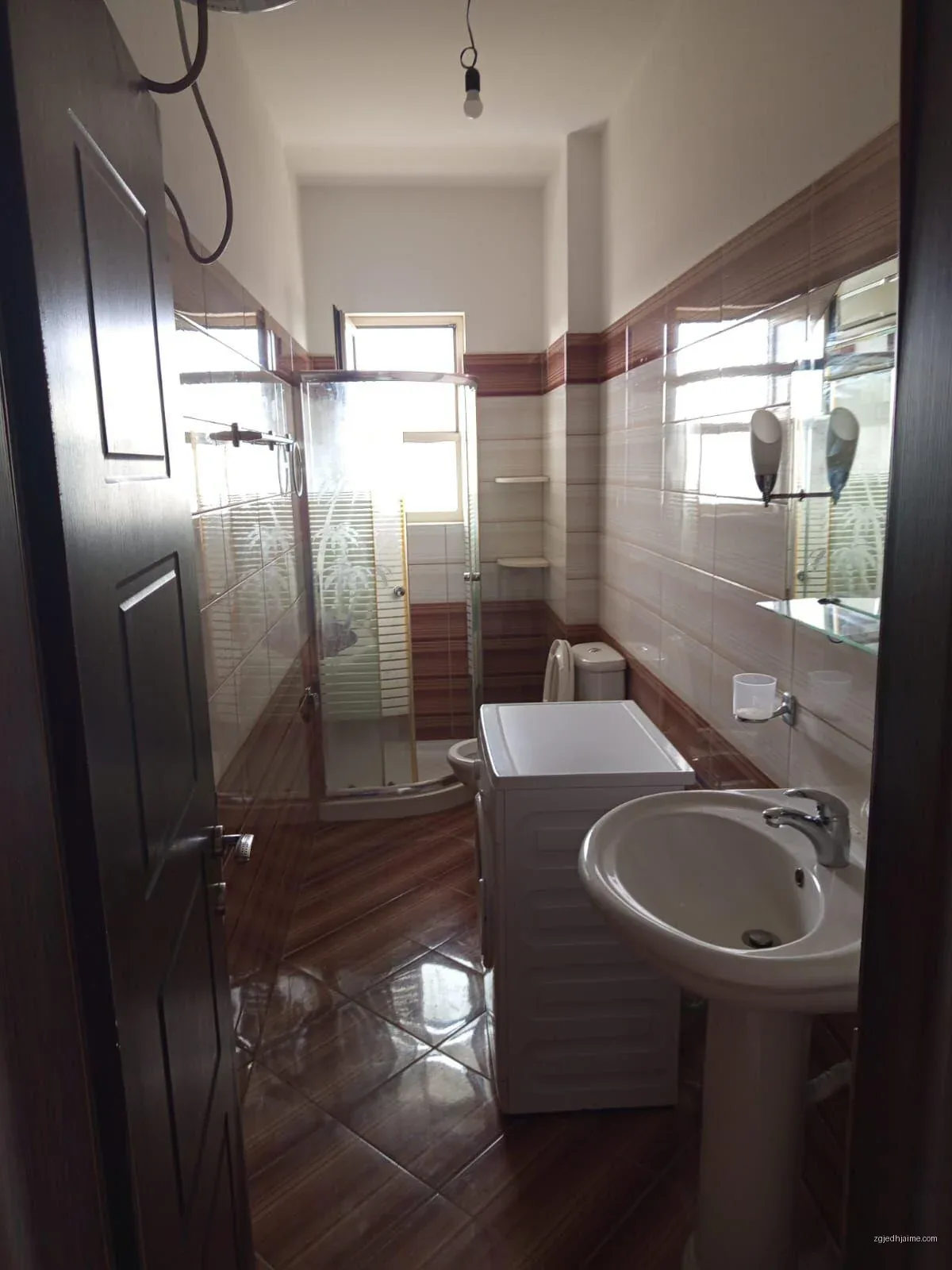 APARTAMENT 1+1. 30000 LEKE.QYTET STUDENTI — foto 2