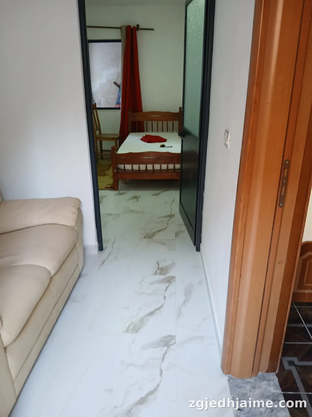 APARTAMENT 2+1 37,000 LEKE RRUGA 5 MAJI — foto 2