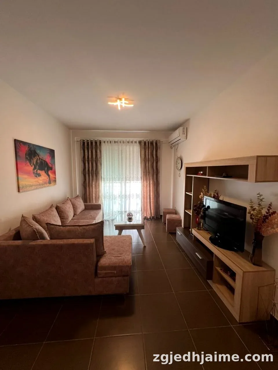 APARTAMENT 2+1 65,000 LEKE LIQENI I THATE — foto 1