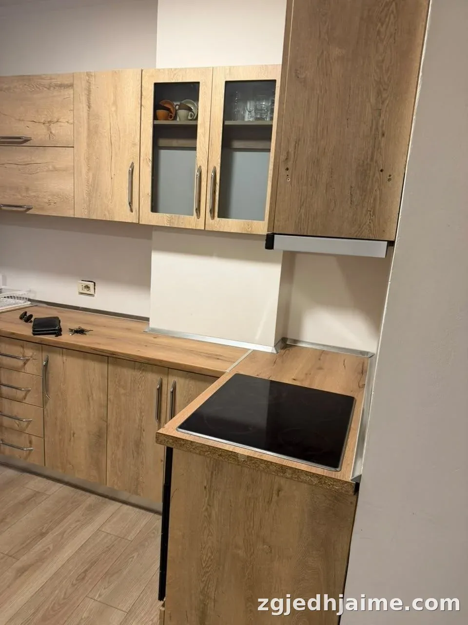 APARTAMENT 1+1 45,000 LEKE DELIJORGJI — foto 3