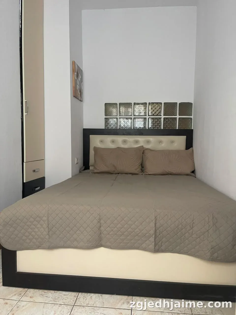 APARTAMENT 1+1 50,000 LEKE MYSLYM SHYRI — foto 4