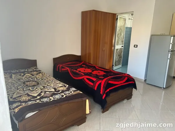GARSIONERE 25000 LEKE.RRUGA E DURRES.