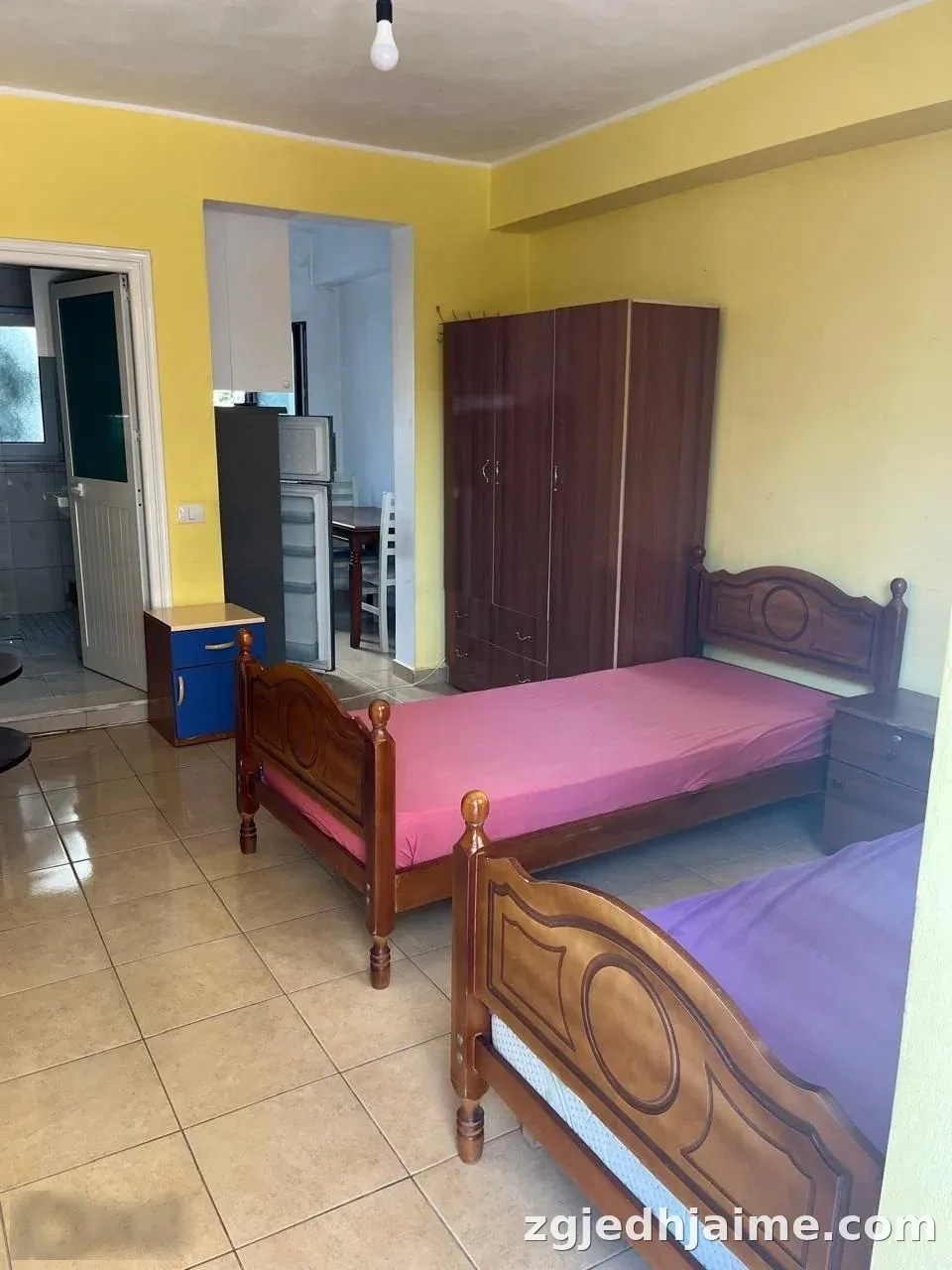 GARSONIERE 28,000 LEKE QYTET STUDENTI — foto 1